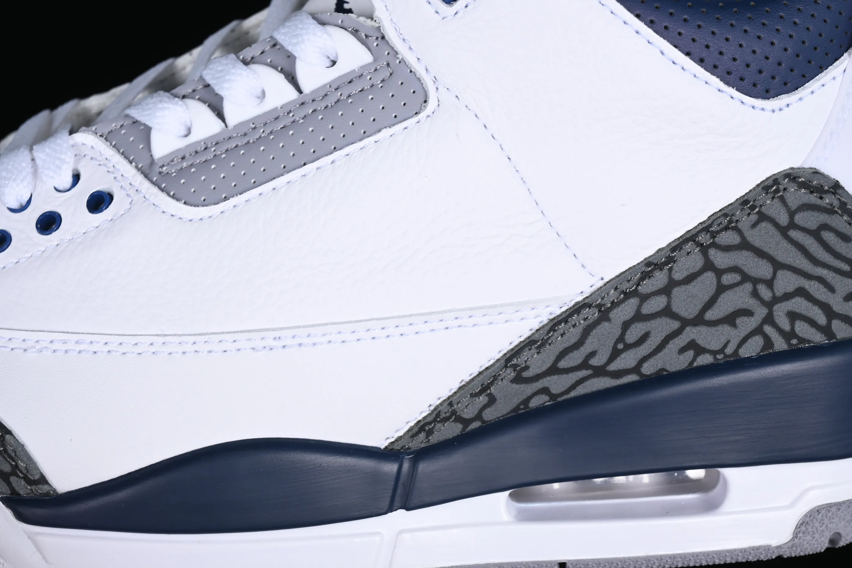All categories Air Jordan Jordan series basketball shoes Air Jordan 3 L version Air Jordan 3 Retro "Midnight Navy" AJ3 Joe 3 midnight blue cement color CT8532-140